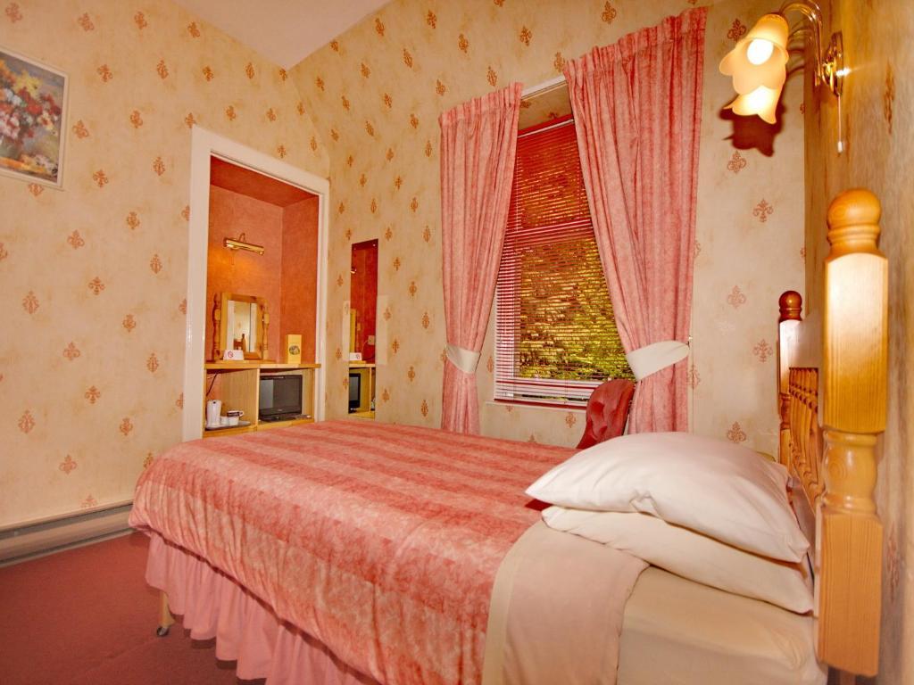 Birchwood Hotel Pitlochry Rum bild